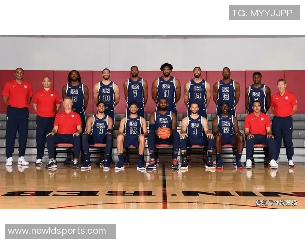 杨毅揭秘詹姆斯与骑士关系深厚球队如同父子情深互相扶持 杨毅揭秘詹姆斯与骑士关系深厚球队如同父子情深互相扶持