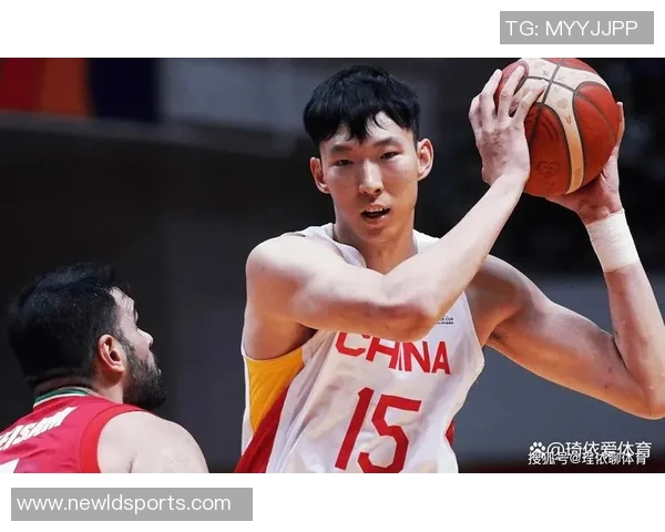 周琦内线统治力显现全场贡献16分13篮板助球队争胜 周琦内线统治力显现全场贡献16分13篮板助球队争胜