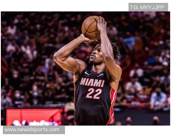 理查兹半场表现抢眼5中3斩获7分助攻1次正负值高达16分