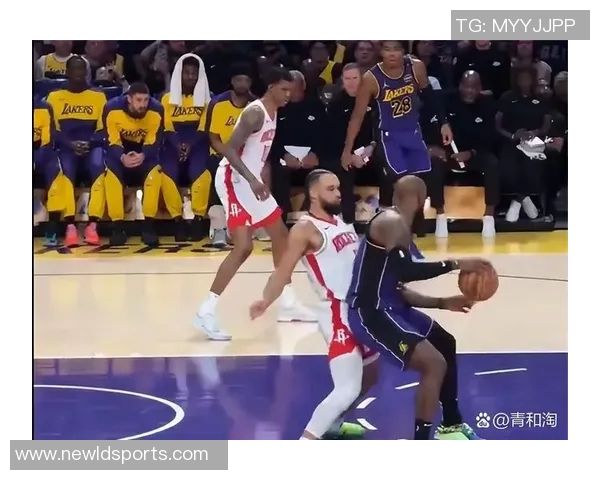 詹姆斯与狄龙交锋历史回顾常规赛胜率略高季后赛竞争激烈 詹姆斯与狄龙交锋历史回顾常规赛胜率略高季后赛竞争激烈