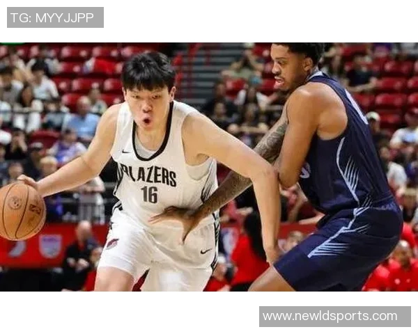 杨瀚森逐渐适应高强度比赛展现出色表现赢得球迷赞誉