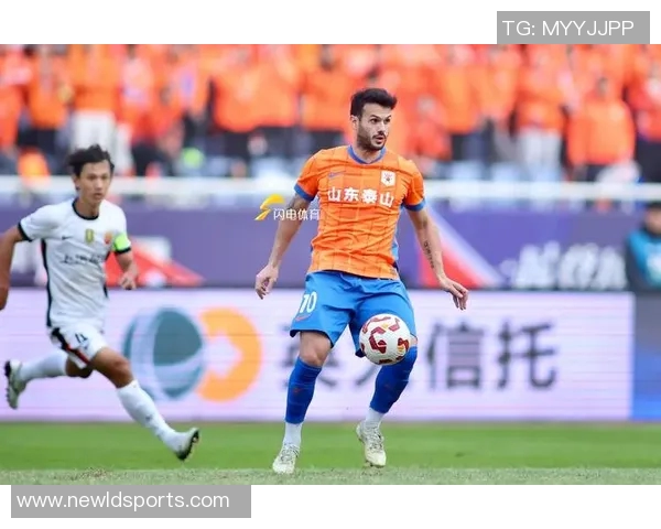 刘洋与卡扎伊什维利互换国家队球衣合影引发热议是走还是留的抉择时刻